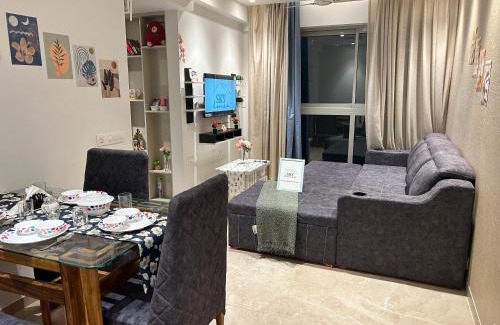Hiranandani Gardens Apartment | 1BHK In Hiranandani Powai C - SKY HOMES