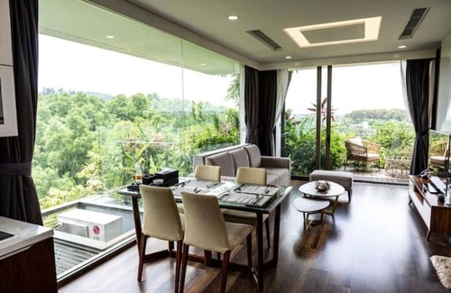 Ngoc Thanh Apartment | 1BR, 1 Sofa bed Luxurious 5-stars Flamingo Resort.