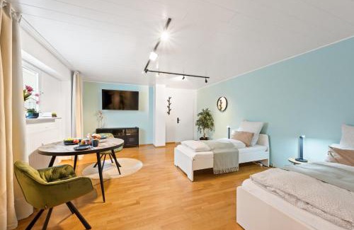 Bietigheim-Bissingen Apartment | 1BR 2Beds - kleiner privater Innenhof- Barrierefrei! -frisch saniert - Mozart EINS
