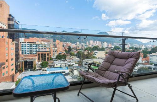 Chapinero Apartment | 1br 500 Mb spacious view pool sauna jacuzzi games