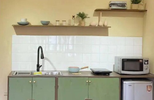 Hang Buom Apartment | 1BR-Old Quarter-Bright-Spacious-Center-Local Flat
