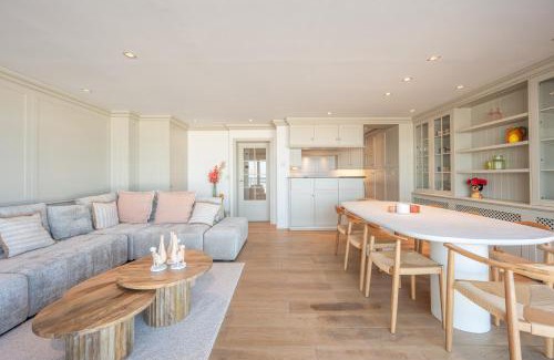 Mellet Apartment | 1e Verdiep appartement op de zeedijk in Knokke met 3 slaapkamers voor max 7 pers