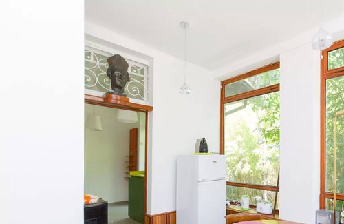 Monte Sacro Apartment | 1st floor apartment in a 3 storey villa with garden, bus/metro close by
