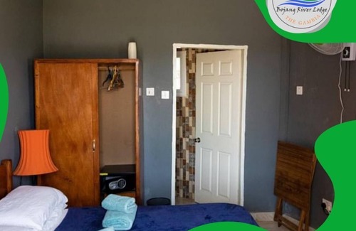 Cape Point Cabin | 1st Floor Garden View Room - Cape Point, Bakau