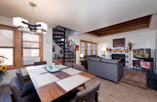 Durango House | 2 2 Ferringway 17