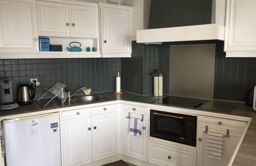 Port-Louis Apartment | 2/4 pers apartment facing the sea Port-Louis intramuros - South Brittany