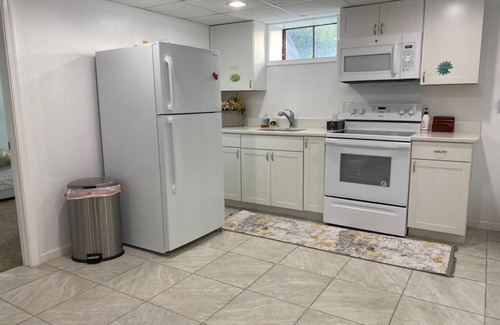Scaggsville House | 2 Beautiful Bedroom, Separate Entrance, quite area - Near Fulton, MD .