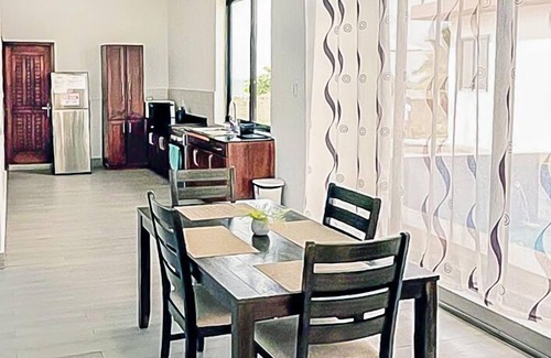 Monrovia Villa | 2 Bed/2.5 Bath Villa (Lewa)