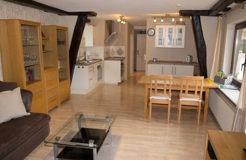 Minfeld Apartment | 2-bed apartment "Ferienwohnung Solana" - Gästehaus Solana