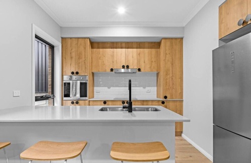 Beechworth House | 2 Bed Central New townhouse