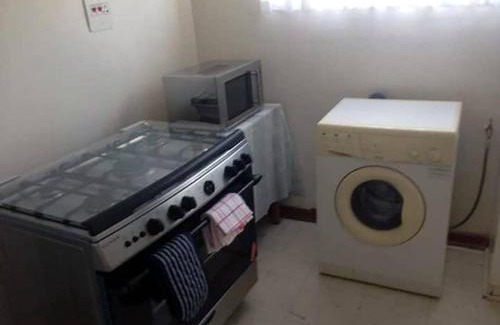 Harare Apartment | 2 bed guesthouse in Mabelreign - 2012