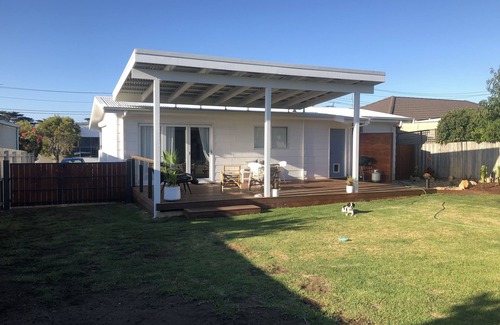 San Remo House | 2 Bed Home Walking Distance From Shops And Beach