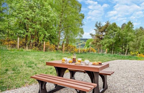East Lewiston House | 2 Bed in Kiltarlity 95056