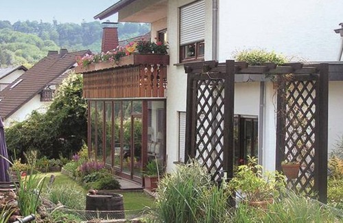 Virneburg Apartment | 2-bed vacation apartment 1 - Haus Burgblick