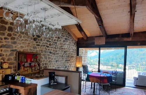 Saint-Martin-de-Valamas House | 2 Bedroom Private vacation home in SAINT MARTIN DE VALAMAS