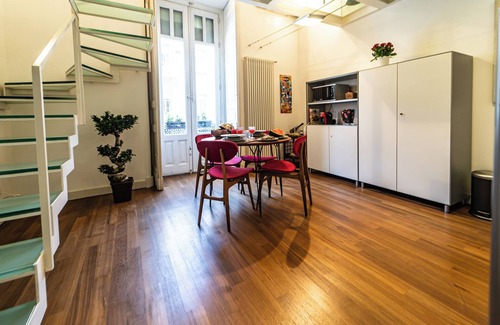 Borgo-Sanzio Apartment | 2 bedroom 2 bathroom apartment Catania, Vintage Living Art & Design