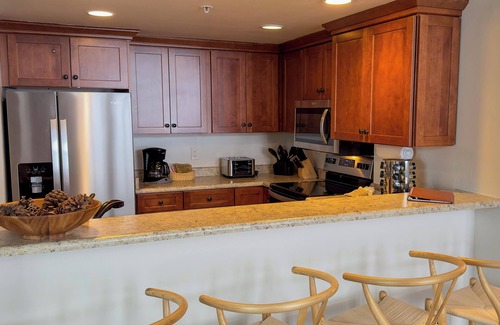 Vail Condo | 2 Bedroom - 2 Level Spacious Condo inside the Evergreen Lodge! Unit 605