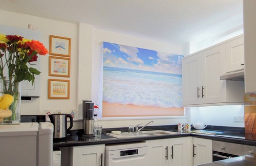 Bexhill-on-Sea Cottage | 2 bedroom accommodation in Bexhill On Sea