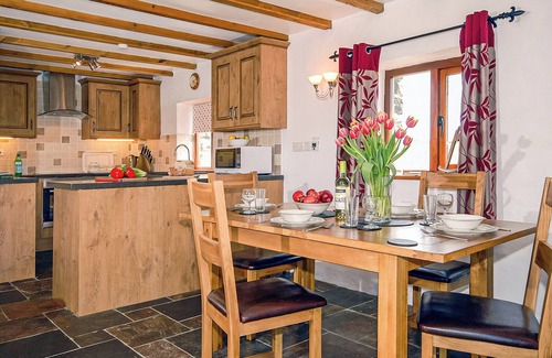 Llanrhian Cottage | 2 bedroom accommodation in Near Porthgain