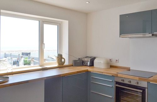South Hayling Cottage | 2 bedroom accommodation in Hayling Island