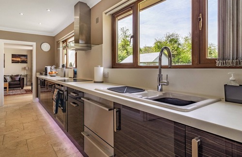 King's Lynn Cottage | 2 bedroom accommodation in Leziate, near Kings Lynn