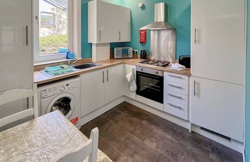 Cowdenbeath Apartment | 2 bedroom accommodation in Crossgates