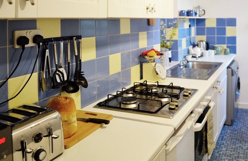 Shaldon Cottage | 2 bedroom accommodation in Shaldon, near Teignmouth