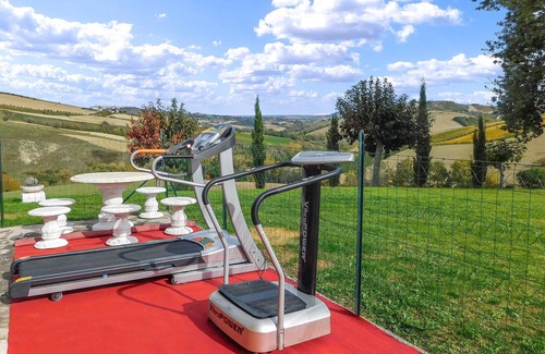 Cossignano House | 2 bedroom accommodation in Cossignano