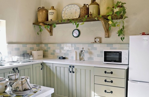 Harleston Cottage | 2 bedroom accommodation in Metfield, near Harleston