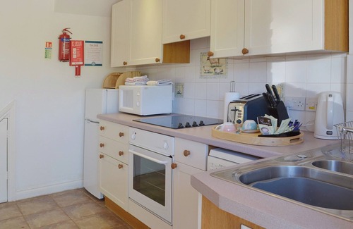 Paignton Cottage | 2 bedroom accommodation in Collaton St Mary, near Paignton