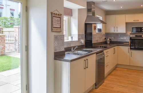 Swanwick Cottage | 2 bedroom accommodation in Swanwick
