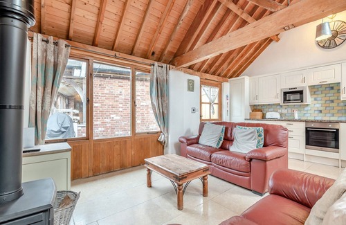 Blaisdon Cottage | 2 bedroom accommodation in Arlingham, near Frampton-on-Severn