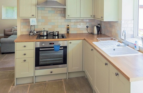Fulbeck Cottage | 2 bedroom accommodation in Fulbeck, near Grantham