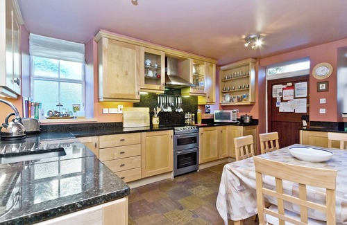 Aboyne Cottage | 2 bedroom accommodation in Dess, Aboyne
