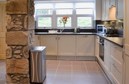 Alford Cottage | 2 bedroom accommodation in Glenkindie, near Alford