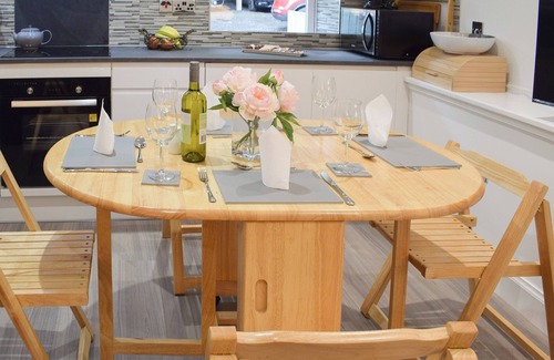Cupar Cottage | 2 bedroom accommodation in Newburgh, near Cupar
