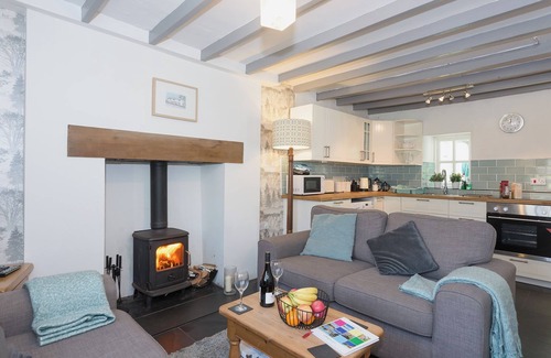 Manod Cottage | 2 bedroom accommodation in Manod, near Blaenau Ffestiniog