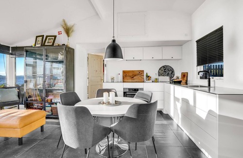 Otterup House | 2 bedroom amazing home in Otterup