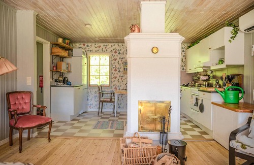 Vindeln House | 2 bedroom amazing home in Vindeln