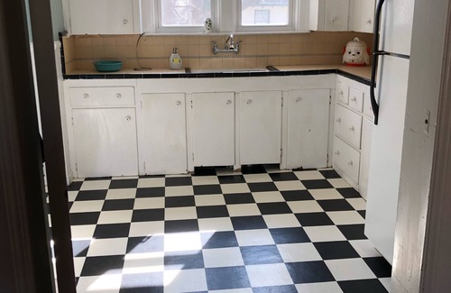 Easttown Apartment | 2 Bedroom apartment in Hip Eastown Neighborhood Grand Rapids