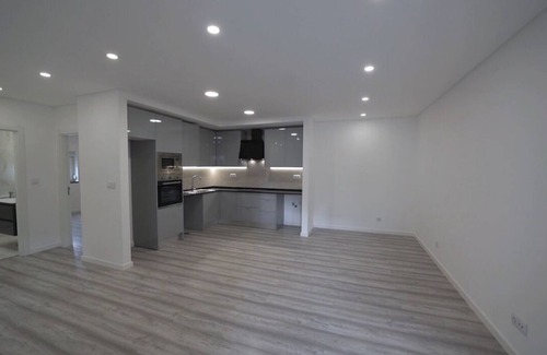 Sacavem Apartment | 2 bedroom apartment for rent in Sacavém