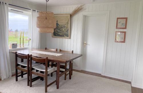 Solfjellsjoen Apartment | 2 Bedroom Apartment in Island Paradise