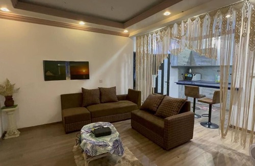 Port Louis House | 2-bedroom apartment in superb Port Louis with WiFi, AC