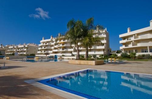 Sesmarias Apartment | 2 bedroom apartment Vila Rosal São Rafael Albufeira swimming pool tennis wifi