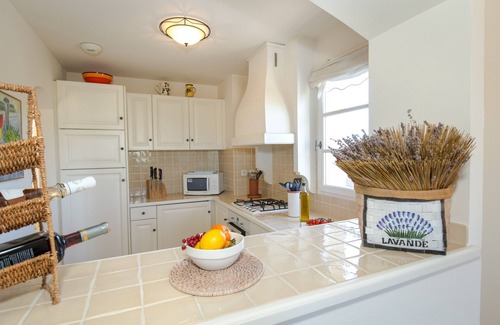 La Motte Apartment | 2-BEDROOM APARTMENT WITH TERRACE (N°555)