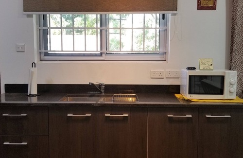 Nungua Apartment | 2-bedroom Apartment with touch of African decor