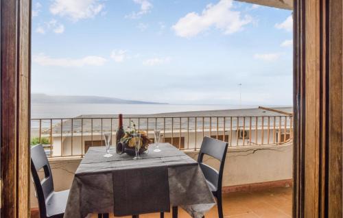 Mili San Pietro Apartment | 2 Bedroom Awesome Apartment In Messina