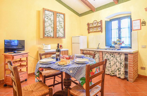 Campiglia Marittima House | 2 bedroom awesome home in Casalappi