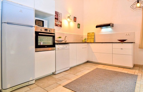 Tavel House | 2 bedroom beautiful home in Tavel
