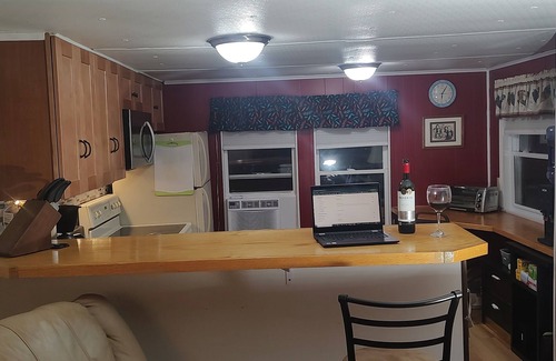 Hesston Cabin | 2-bedroom cabin on seven peaceful wooded acres in Hesston, PA